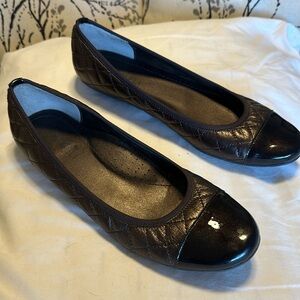 Vaneli quilted flats